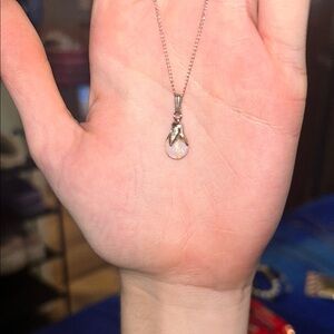 Elegant Silver Necklace with Opal Pendant